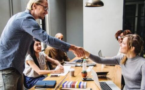 新西兰毕业生起薪大揭秘 | 这些专业不仅高薪，还好找工作