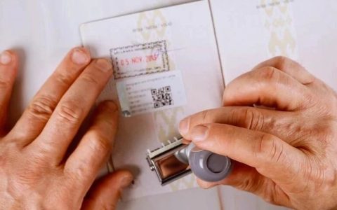 免费补发开放工签政策终于落地，技术移民EOI受天气影响推迟抽签