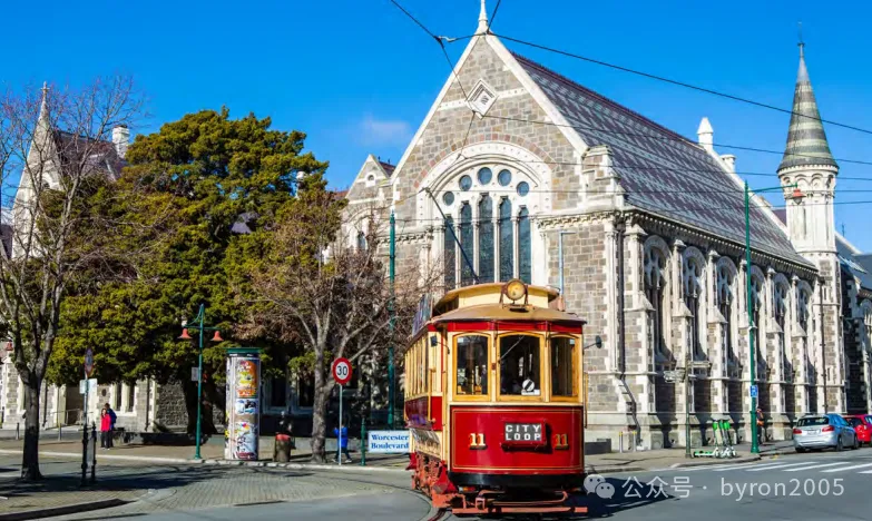 【成功案例分享】从国内软件工程师，到定居新西兰的数据科学家：这位坎特伯雷大学数据科学硕士毕业生的真实故事